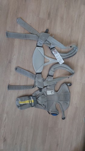 Baby bjorn carrier - baby, move