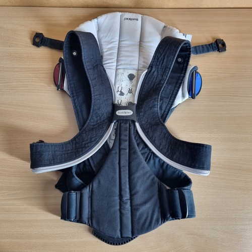 Baby bjorn carrier - baby,