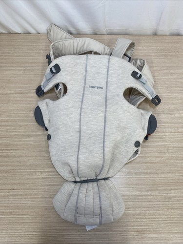 Baby bjorn carrier - baby,